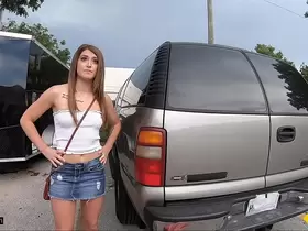 Roadside - Teen Fucks The Mechanic For Discount