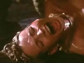 Worm Sex Scene From The Movie Galaxy Of Terror : The giant worm loved and impregnated the female officer of the spaceship.